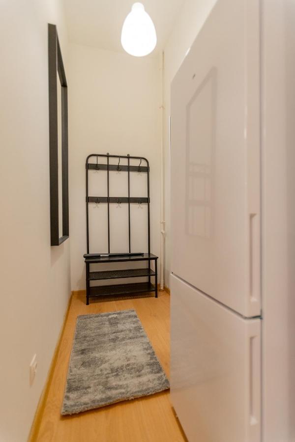 Cosy Downtown Flat In Budapest, Lisa Eksteriør billede